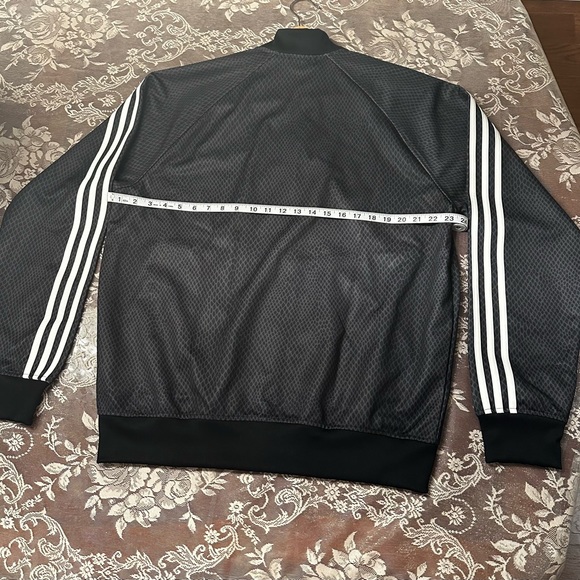 Adidas Snake Superstar Track Jacket- Mens Black XL. - Picture 7 of 15